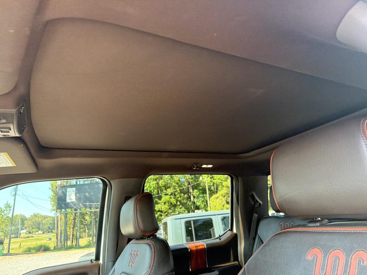 Ford Super Duty F-250 SRW King Ranch 4WD Crew Cab 8' Box 2017