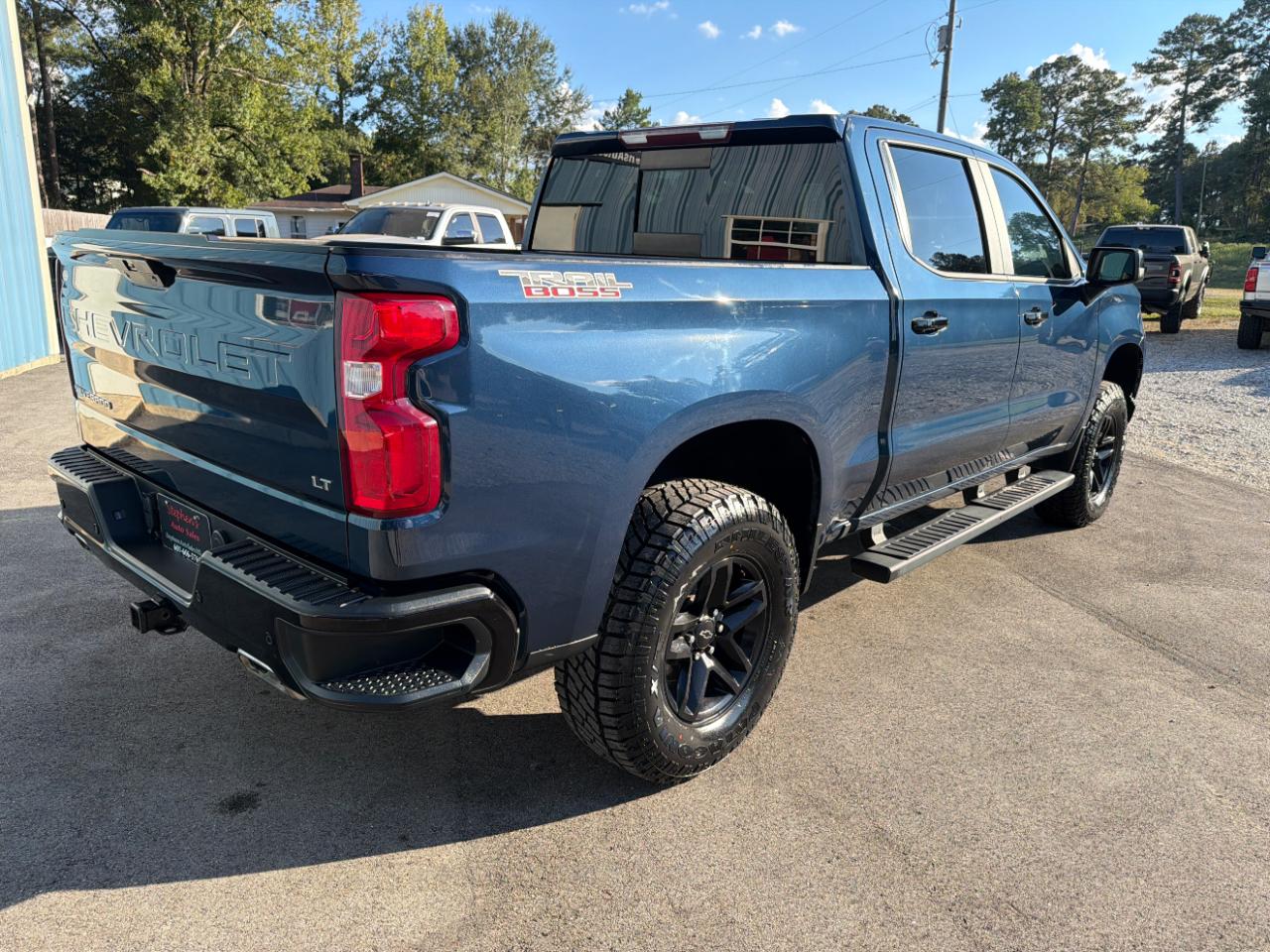 Chevrolet Silverado 1500 4WD Crew Cab 147" LT Trail Boss 2020