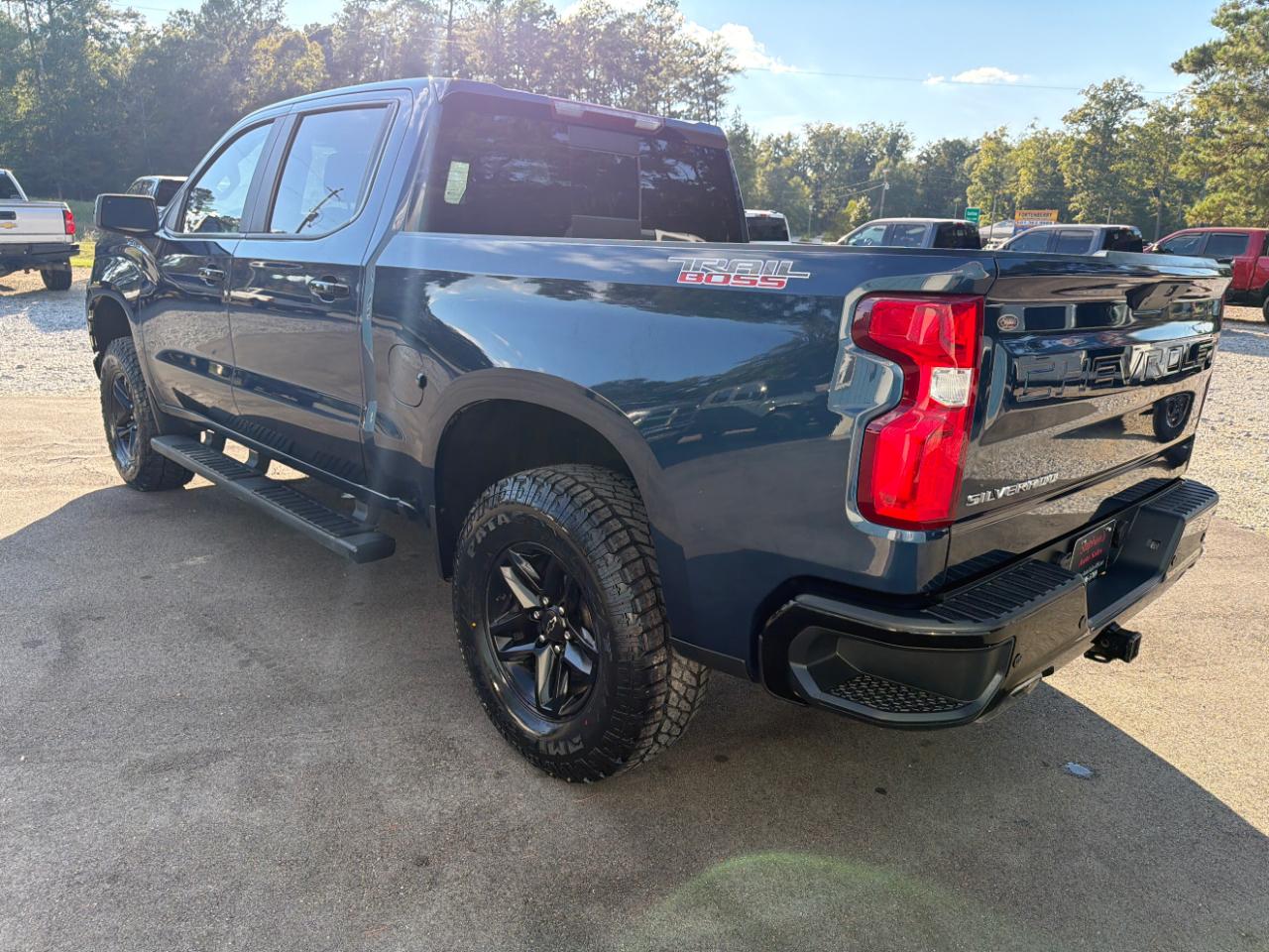 Chevrolet Silverado 1500 4WD Crew Cab 147" LT Trail Boss 2020