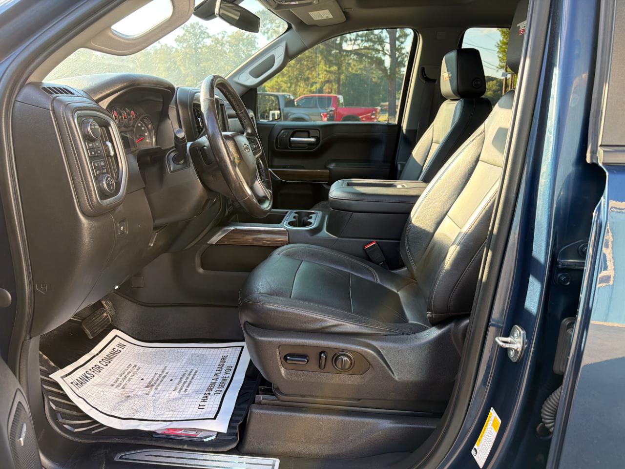 Chevrolet Silverado 1500 4WD Crew Cab 147" LT Trail Boss 2020