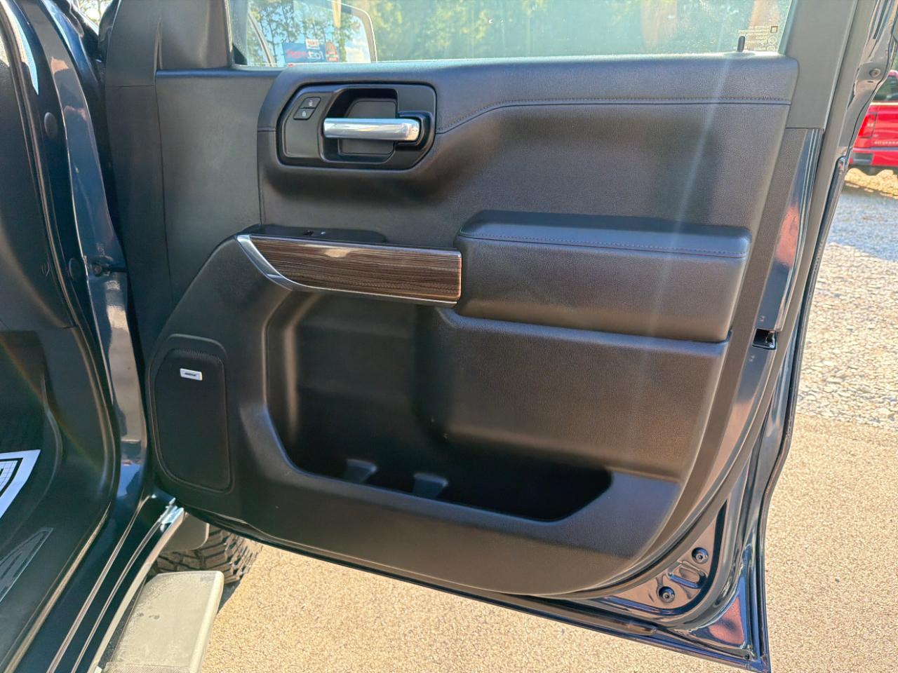 Chevrolet Silverado 1500 4WD Crew Cab 147" LT Trail Boss 2020