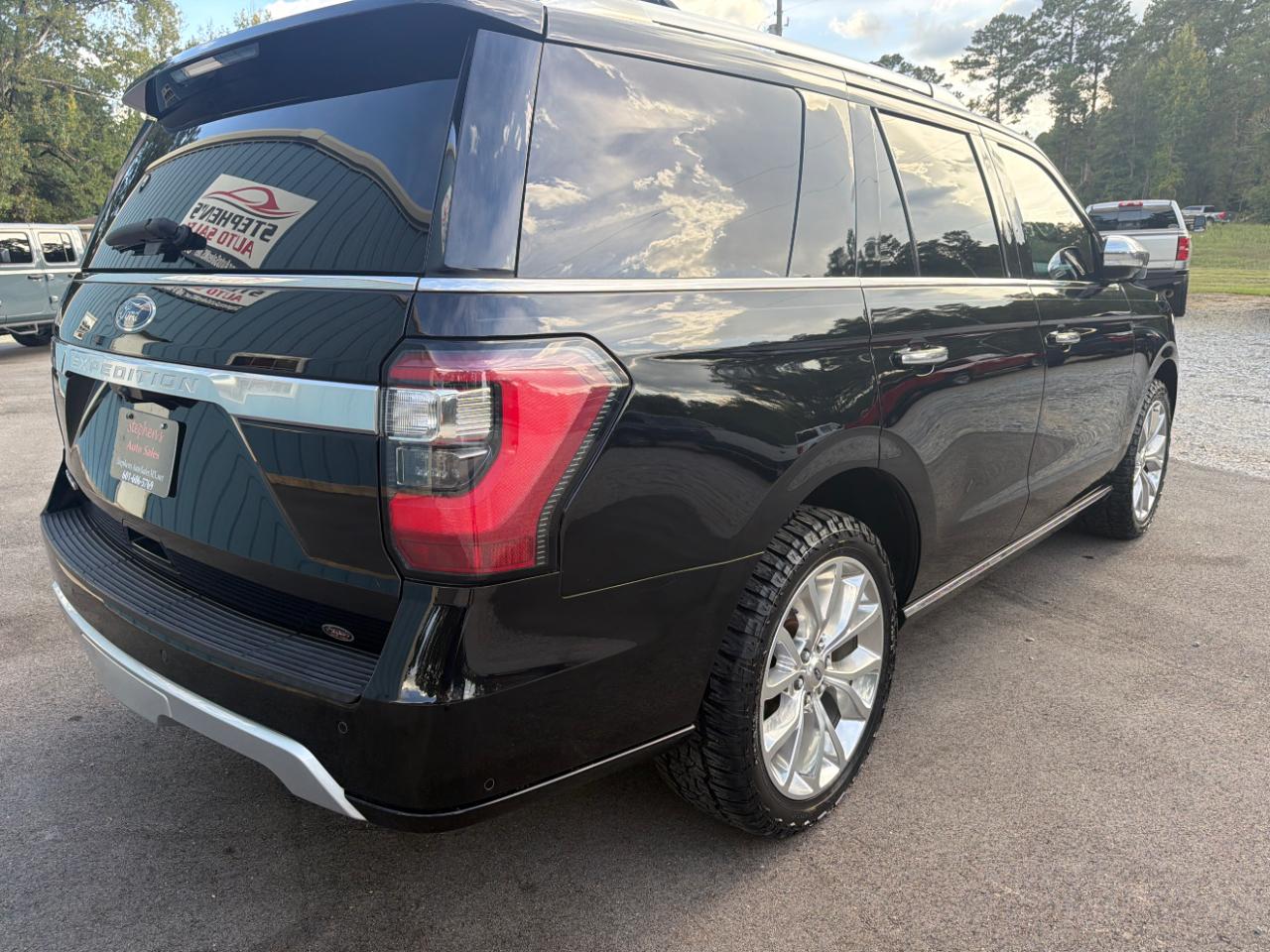 Ford Expedition Platinum 4x2 2018