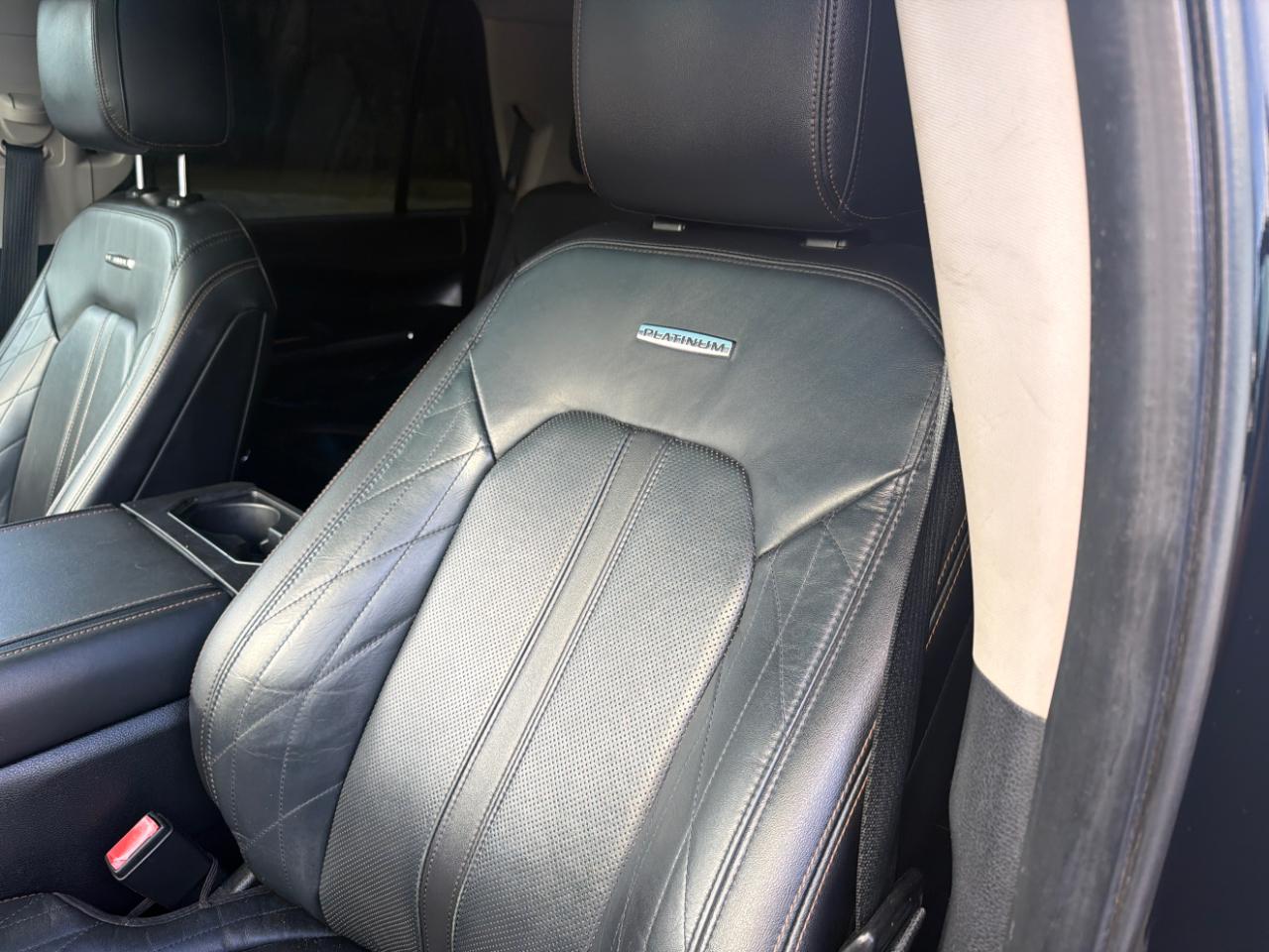 Ford Expedition Platinum 4x2 2018