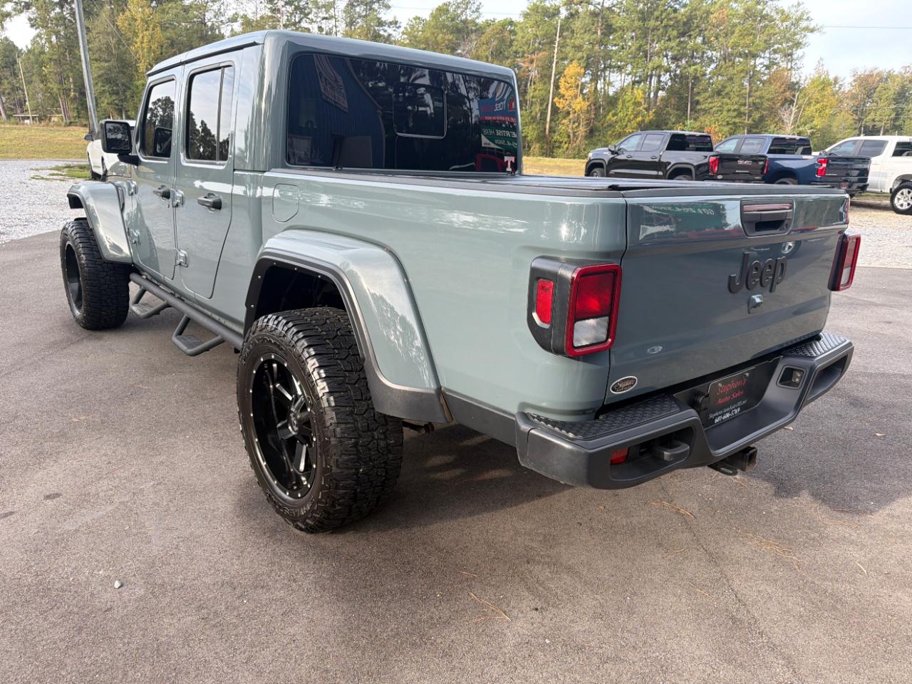 Jeep Gladiator Nighthawk 4x4 *Ltd Avail* 2025
