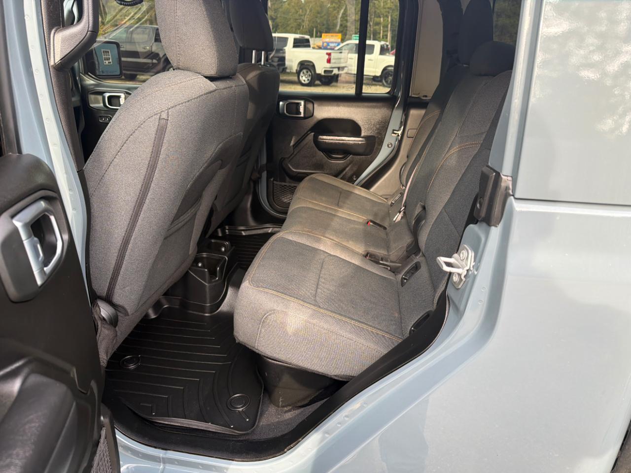 Jeep Gladiator Nighthawk 4x4 *Ltd Avail* 2025