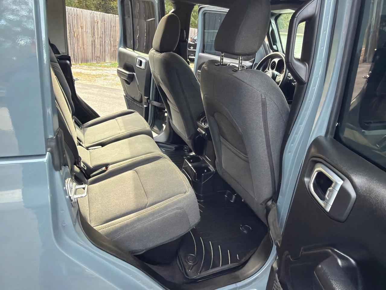 Jeep Gladiator Nighthawk 4x4 *Ltd Avail* 2025