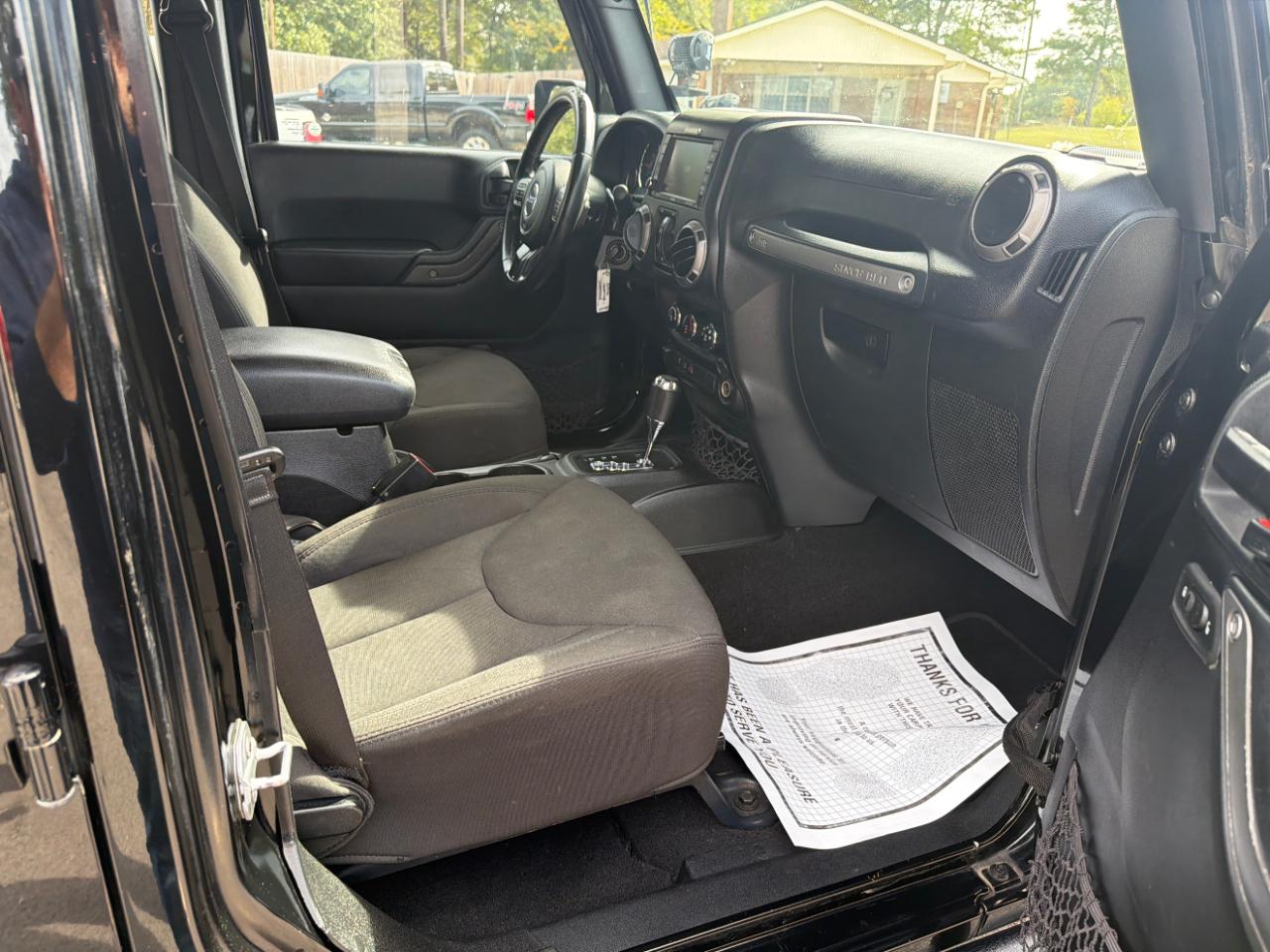 Jeep Wrangler Unlimited 4WD 4dr Sport 2015