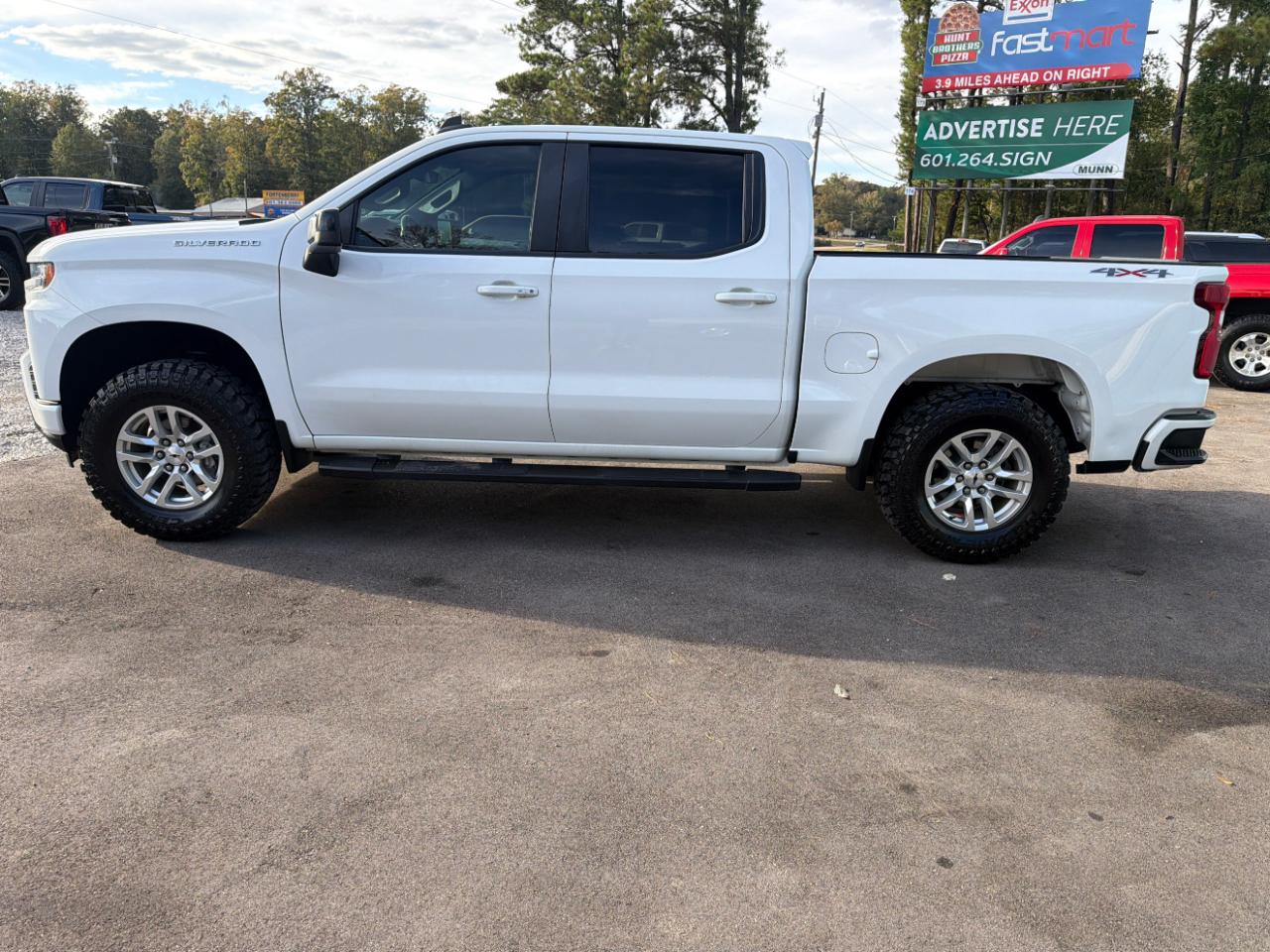 Chevrolet Silverado 1500 LTD 4WD Crew Cab 147" RST 2022