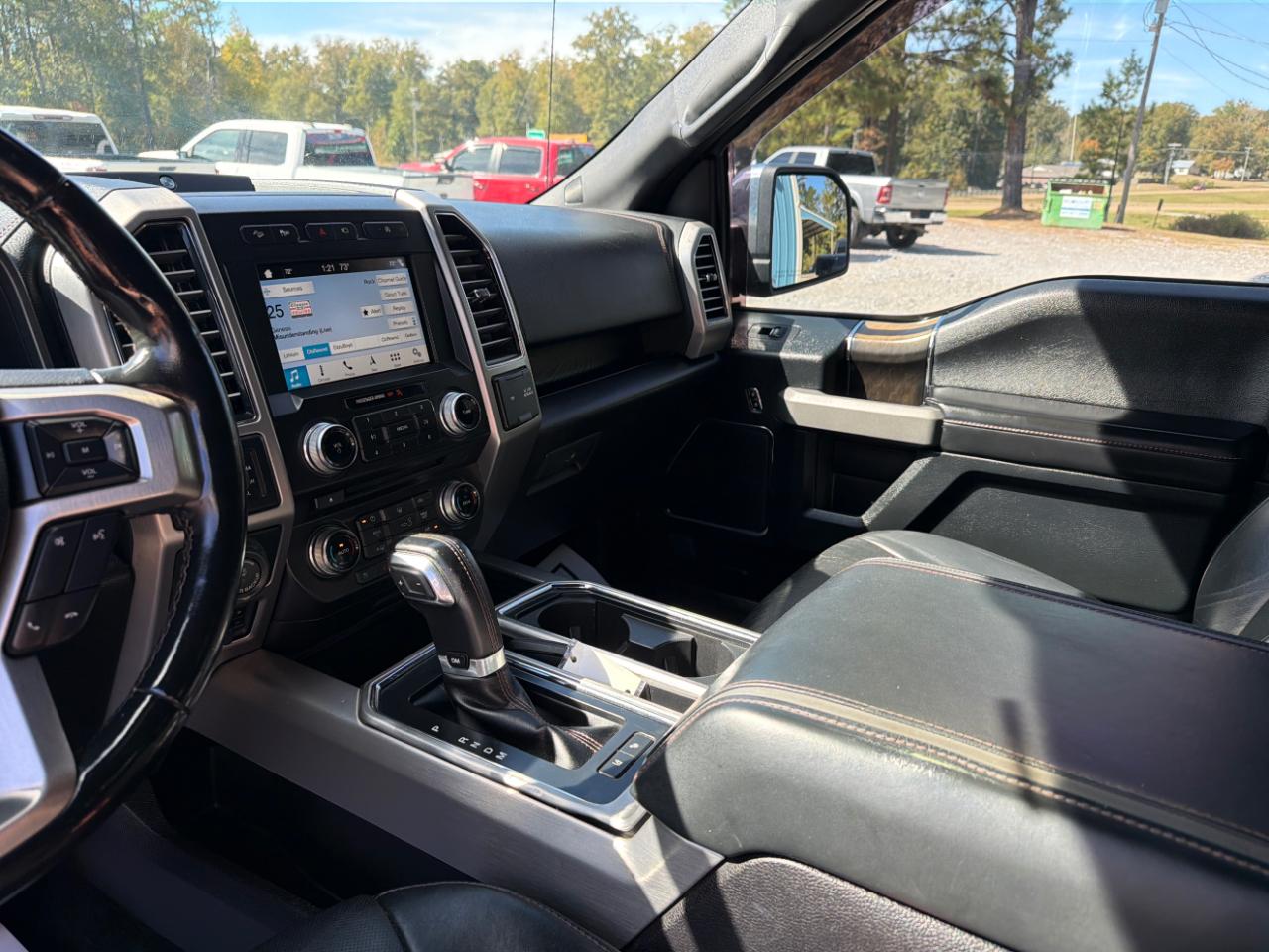 Ford F-150 Platinum 4WD SuperCrew 5.5' Box 2018