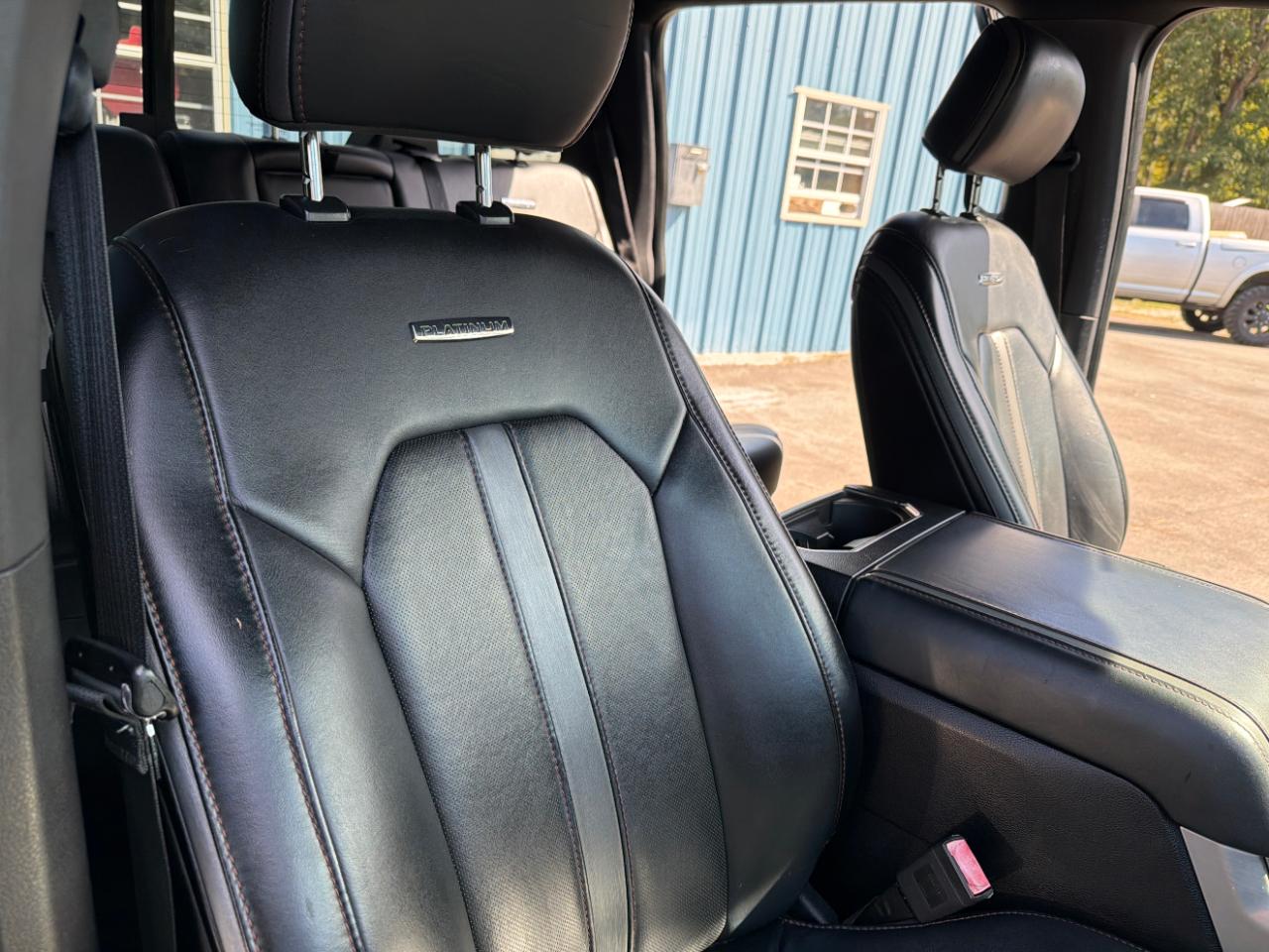 Ford F-150 Platinum 4WD SuperCrew 5.5' Box 2018