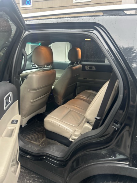 Ford Explorer XLT 4WD 2013