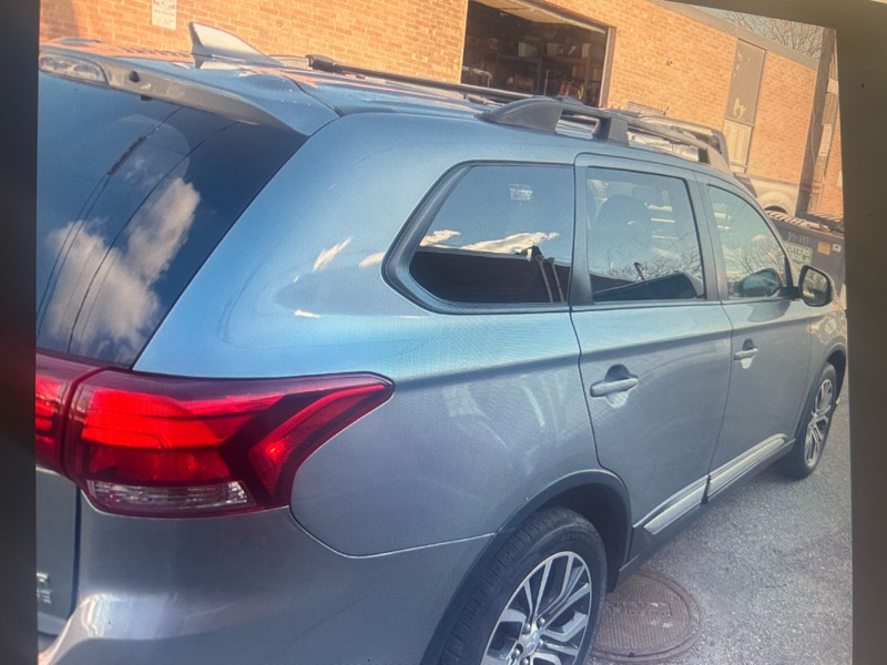 Mitsubishi Outlander SEL AWD 2018