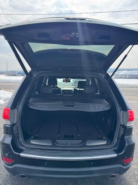 Jeep Grand Cherokee Limited 4D SUV 4WD 2015