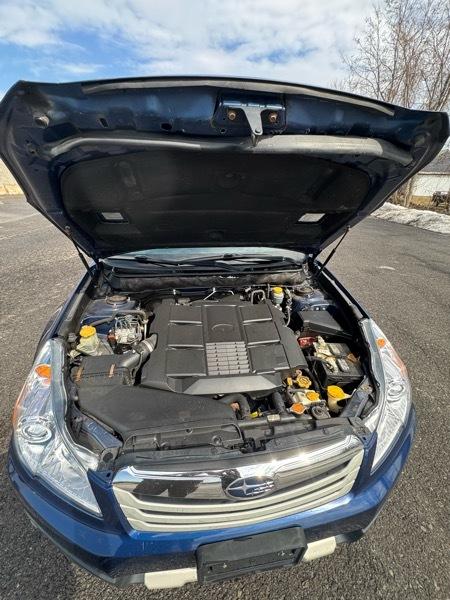 Subaru Outback 3.6R Limited 4D Wagon 2010