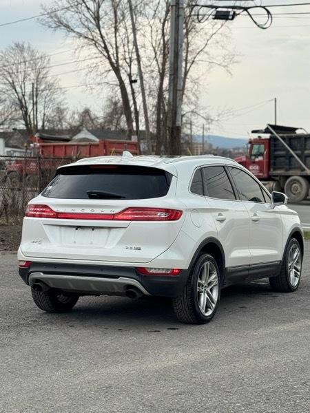 Lincoln MKC AWD 4dr Premier 2016