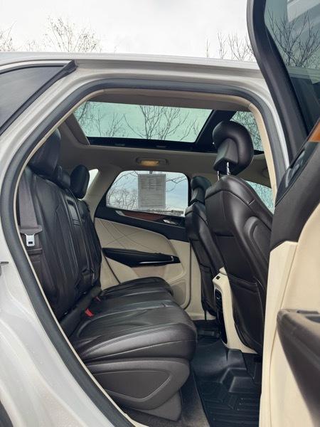 Lincoln MKC AWD 4dr Premier 2016