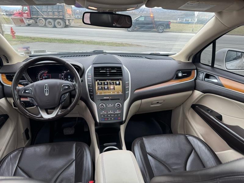 Lincoln MKC AWD 4dr Premier 2016