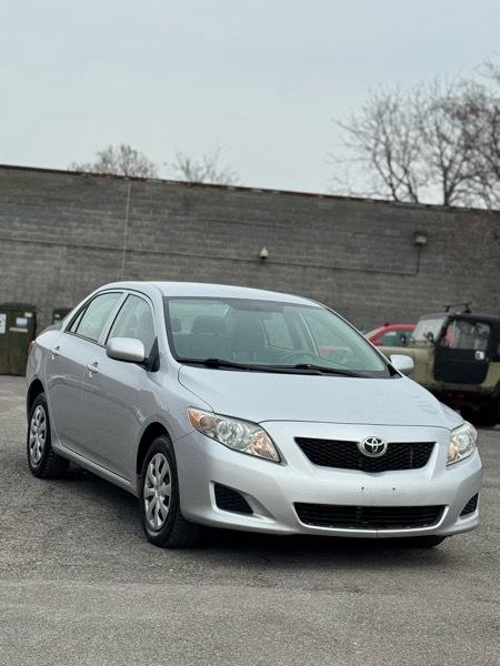 Toyota Corolla LE 2010