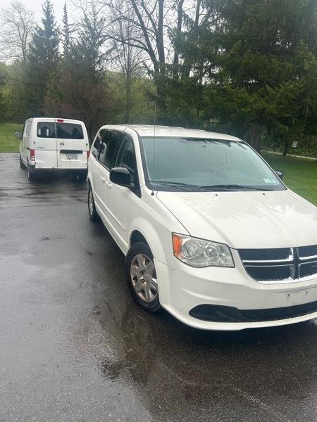 Dodge Grand Caravan SE 2012