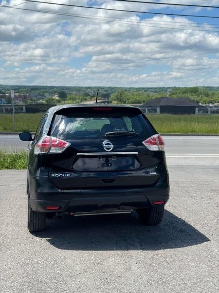 Nissan Rogue AWD 4dr SV 2015