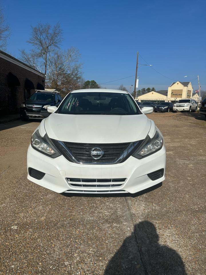 Nissan Altima  2017
