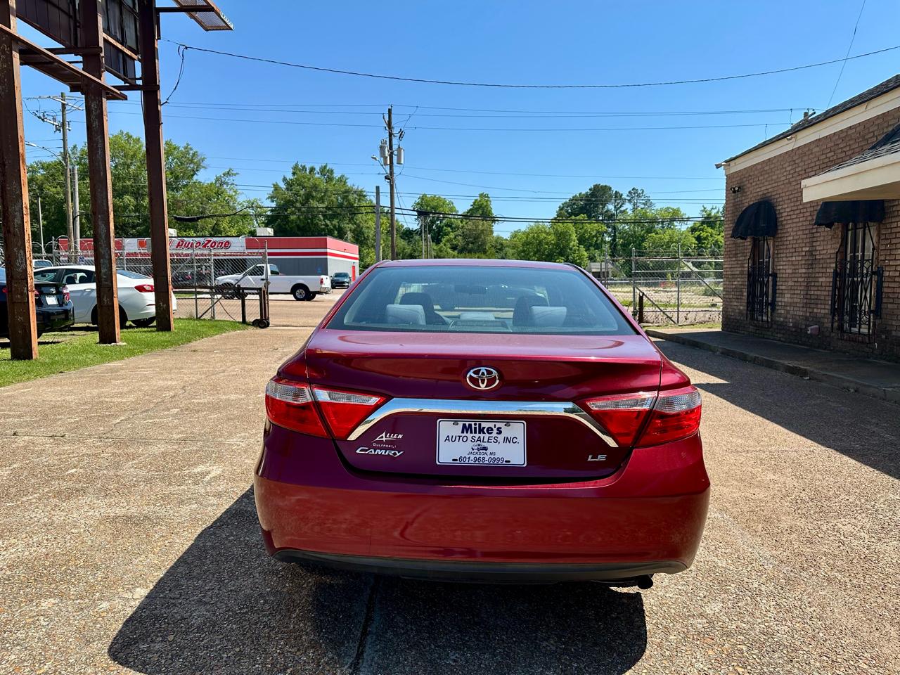 Toyota Camry SE 2017