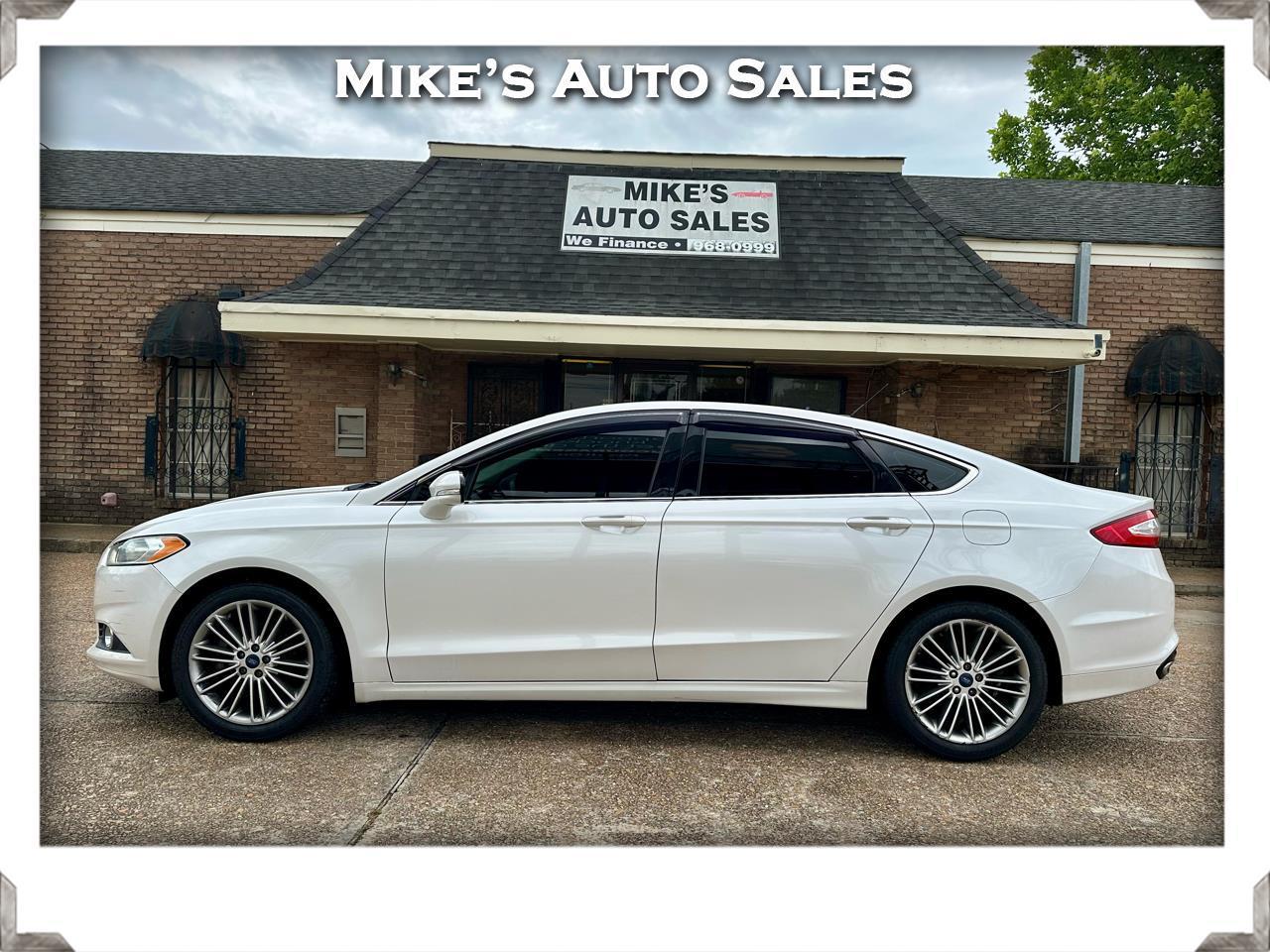 2016 Ford Fusion SE