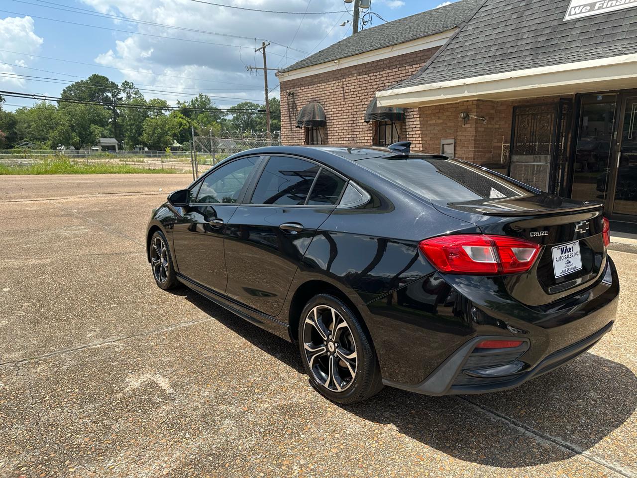 Chevrolet Cruze LT Auto 2019