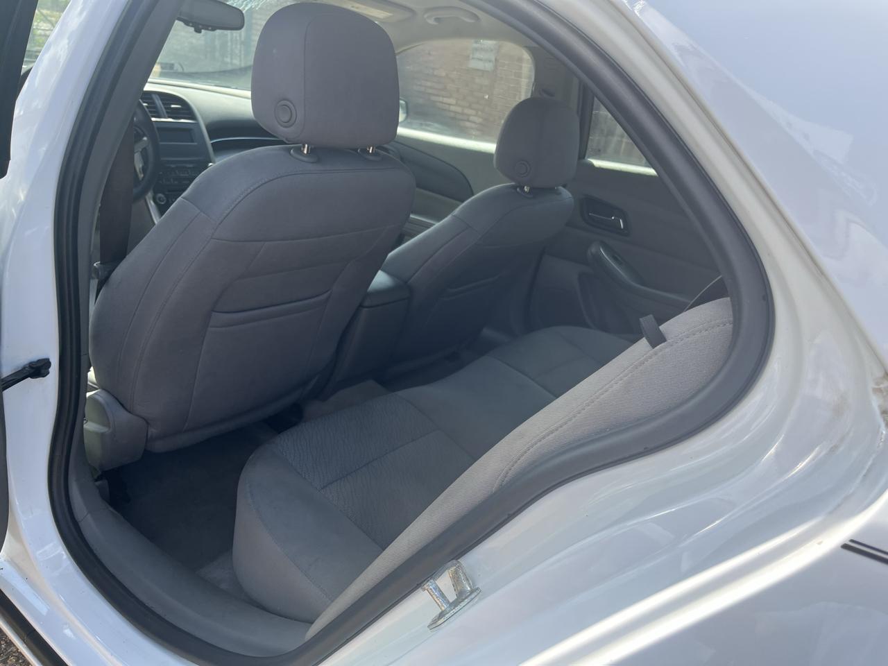 Chevrolet MALIBU LS  2015