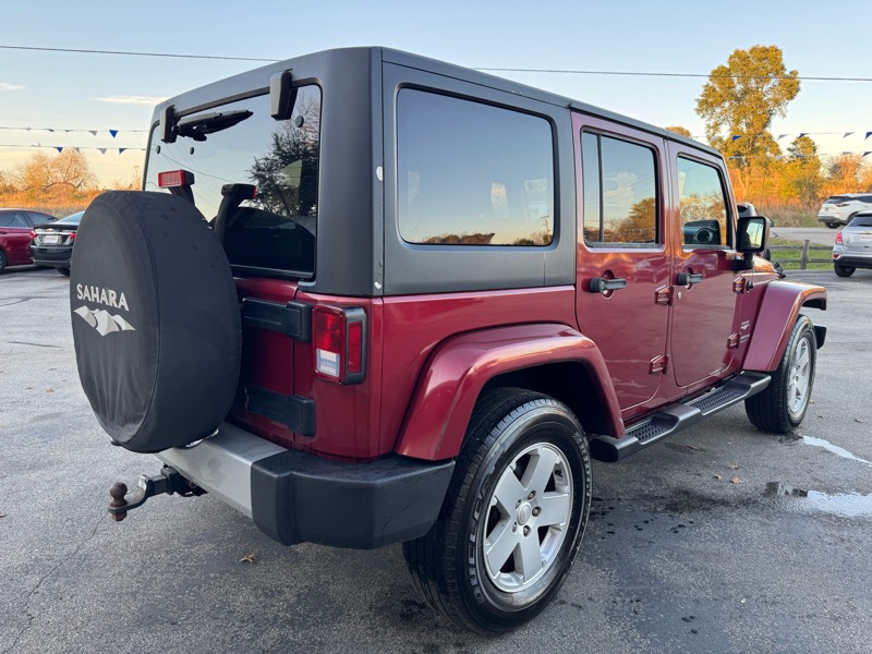 Jeep Wrangler Unlimited Sahara 4WD 2012 Jeep Wrangler Unlimited Sahara 4WD 2012