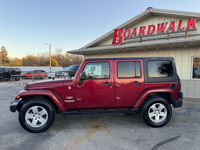 Jeep Wrangler Unlimited Sahara 4WD 2012 Jeep Wrangler Unlimited Sahara 4WD 2012