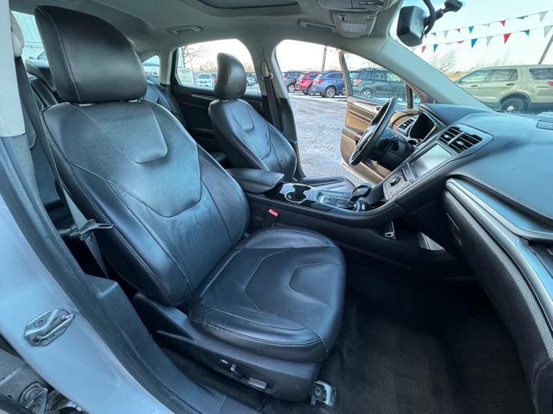 Ford Fusion Titanium 2016