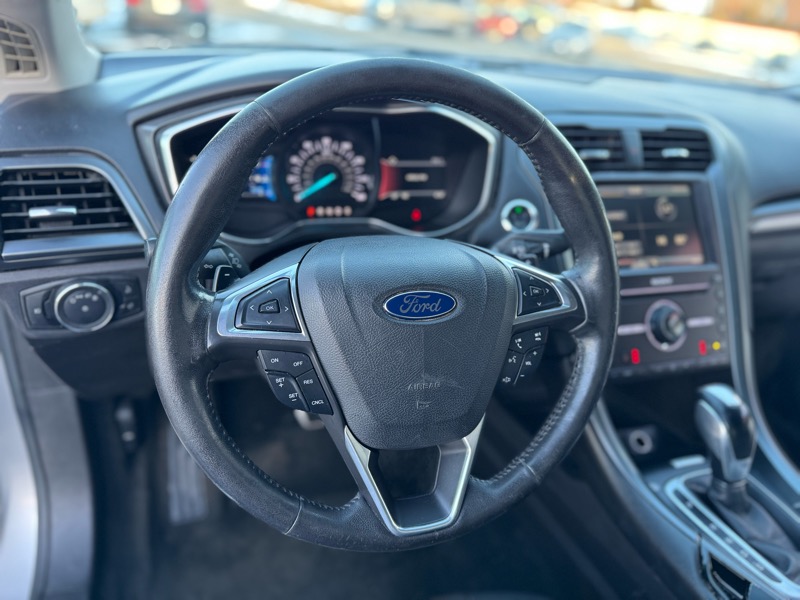 Ford Fusion Titanium 2016