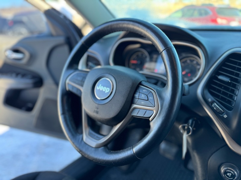 Jeep Cherokee Latitude 4WD 2014