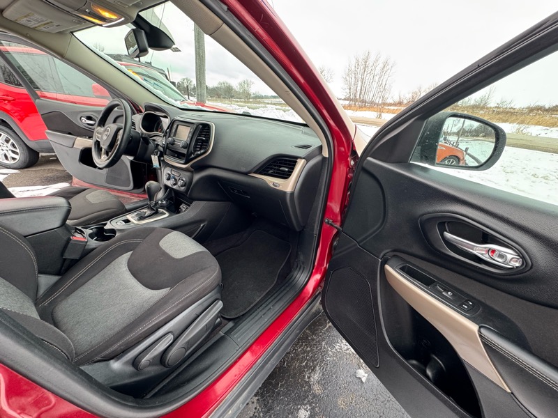 Jeep Cherokee Sport 4WD 2017