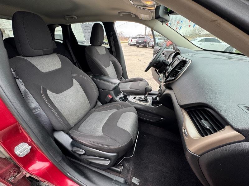 Jeep Cherokee Sport 4WD 2017