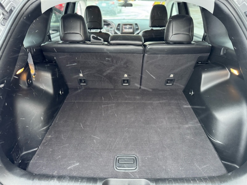 Jeep Cherokee Latitude Plus 4WD 2019