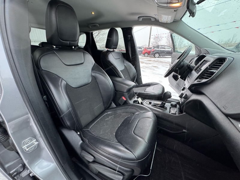 Jeep Cherokee Latitude Plus 4WD 2019