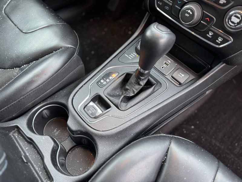 Jeep Cherokee Latitude Plus 4WD 2019