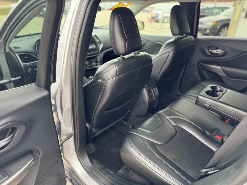 Jeep Cherokee Latitude Plus 4WD 2019