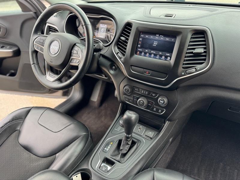 Jeep Cherokee Latitude Plus 4WD 2019