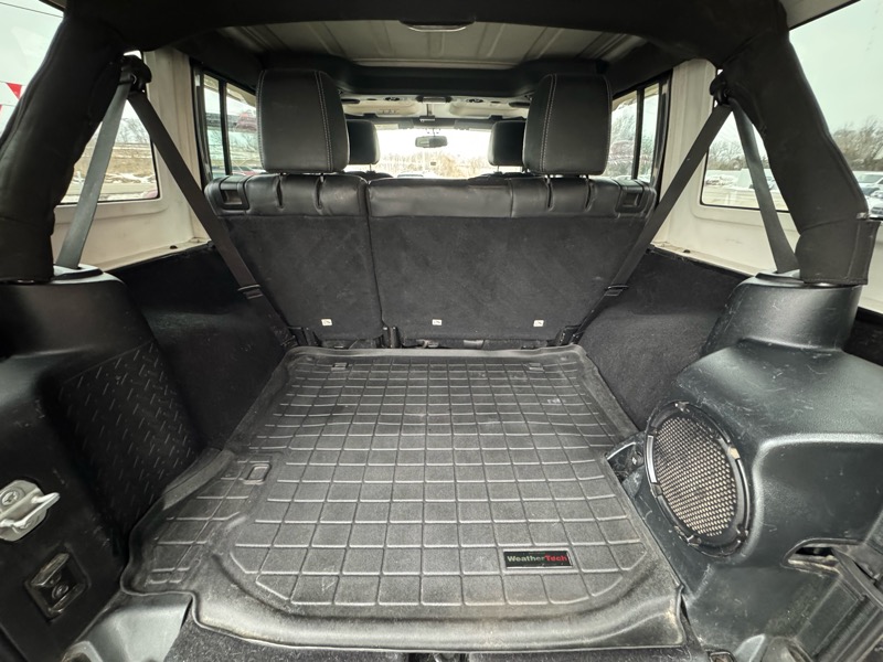 Jeep Wrangler Unlimited Rubicon 4WD 2014