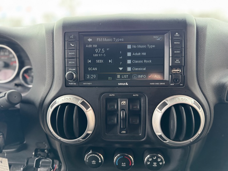 Jeep Wrangler Unlimited Rubicon 4WD 2014