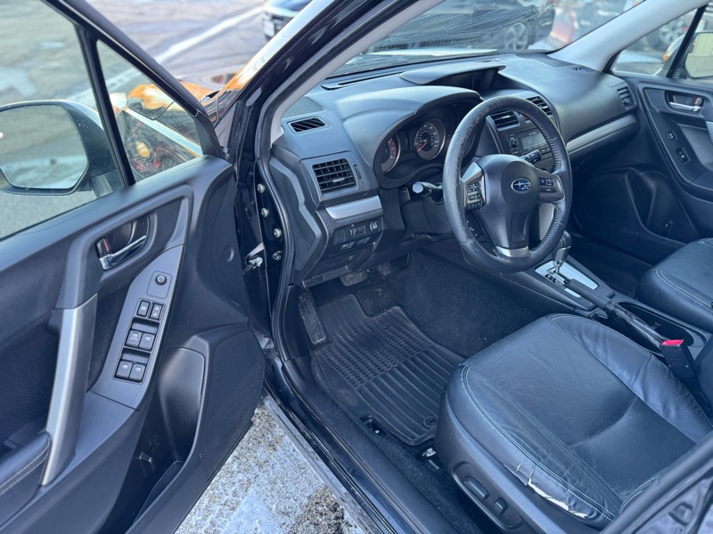 Subaru Forester 2.5i Limited 2015