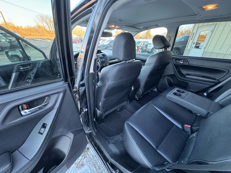 Subaru Forester 2.5i Limited 2015