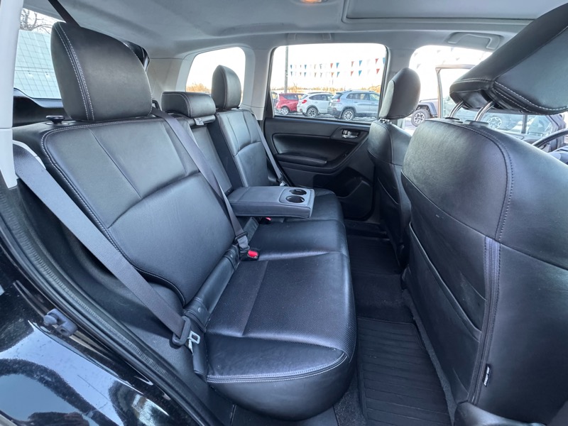 Subaru Forester 2.5i Limited 2015