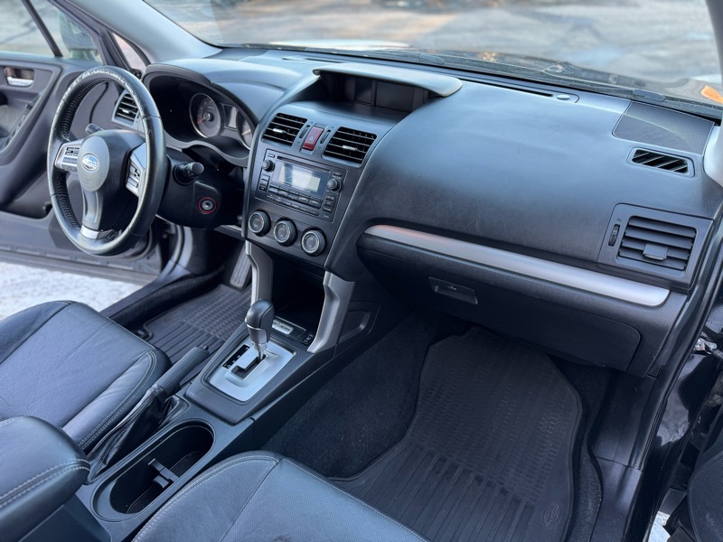 Subaru Forester 2.5i Limited 2015