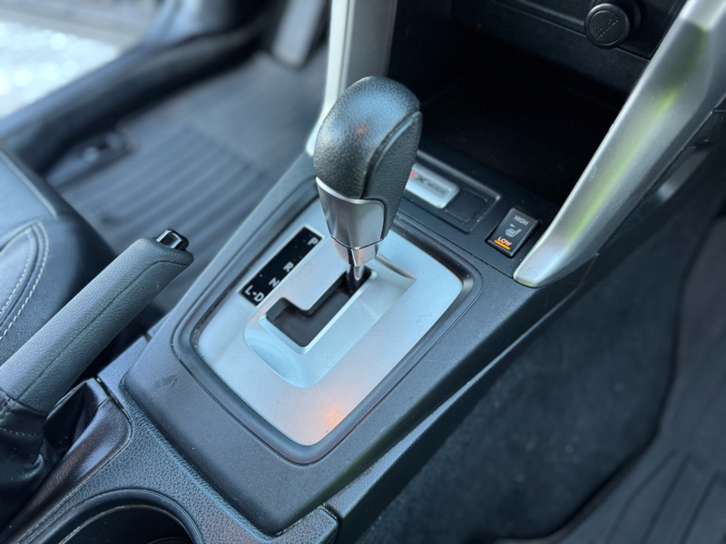 Subaru Forester 2.5i Limited 2015