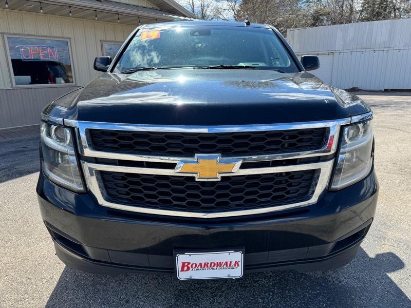 Chevrolet Suburban LT 4WD 2019