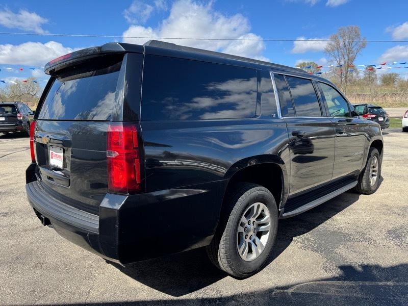 Chevrolet Suburban LT 4WD 2019